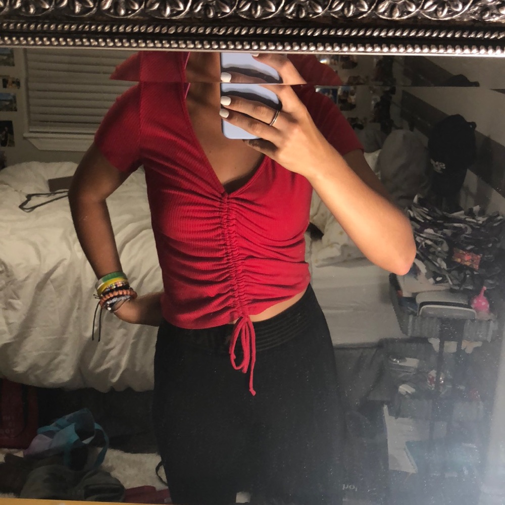 bright red cinch short sleeve crop top